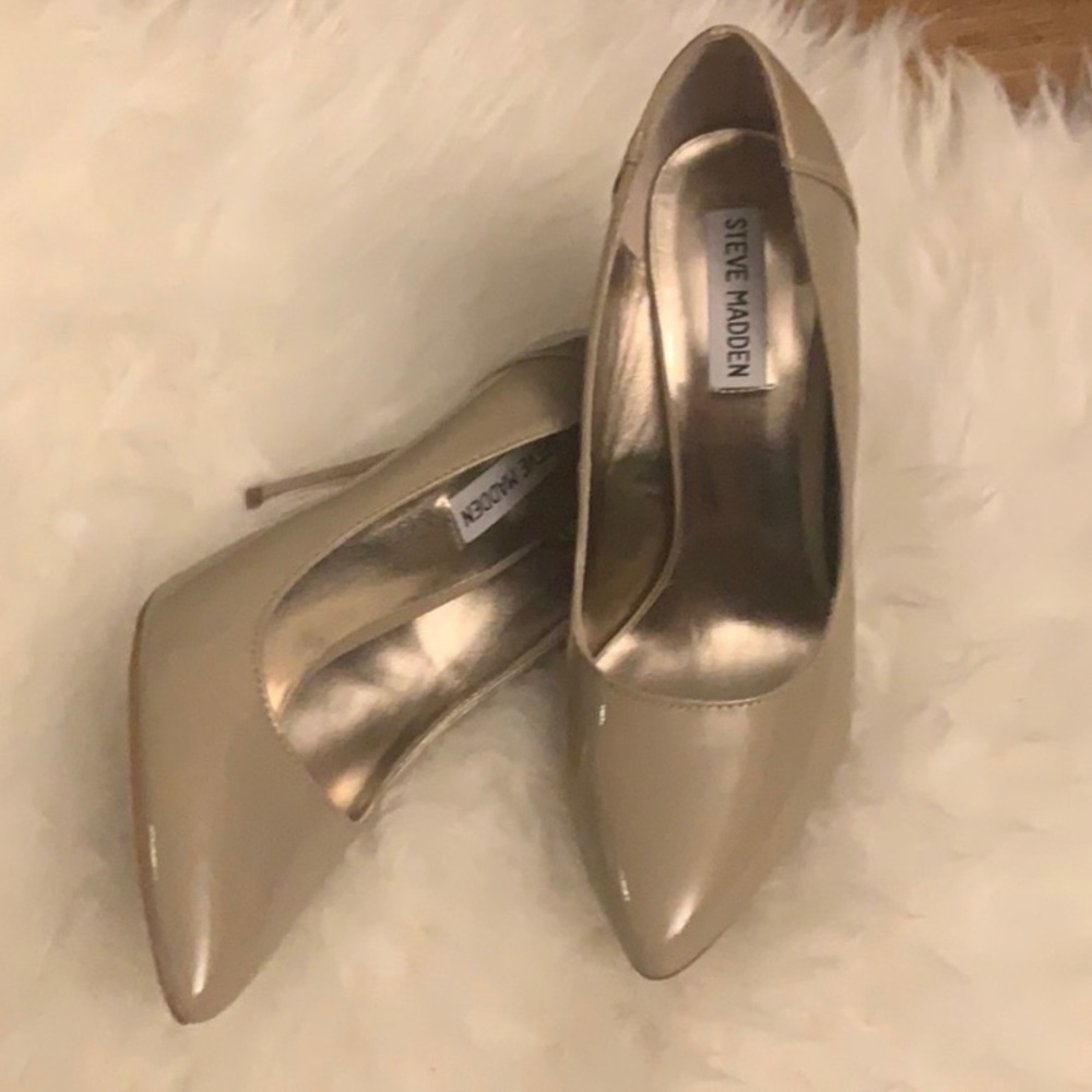 Steve Madden Pumps